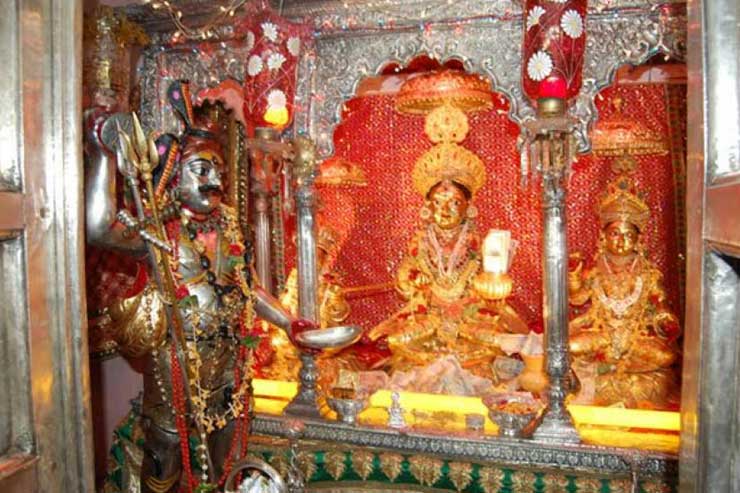 Varanasi Ganga Dussehra Tour Package